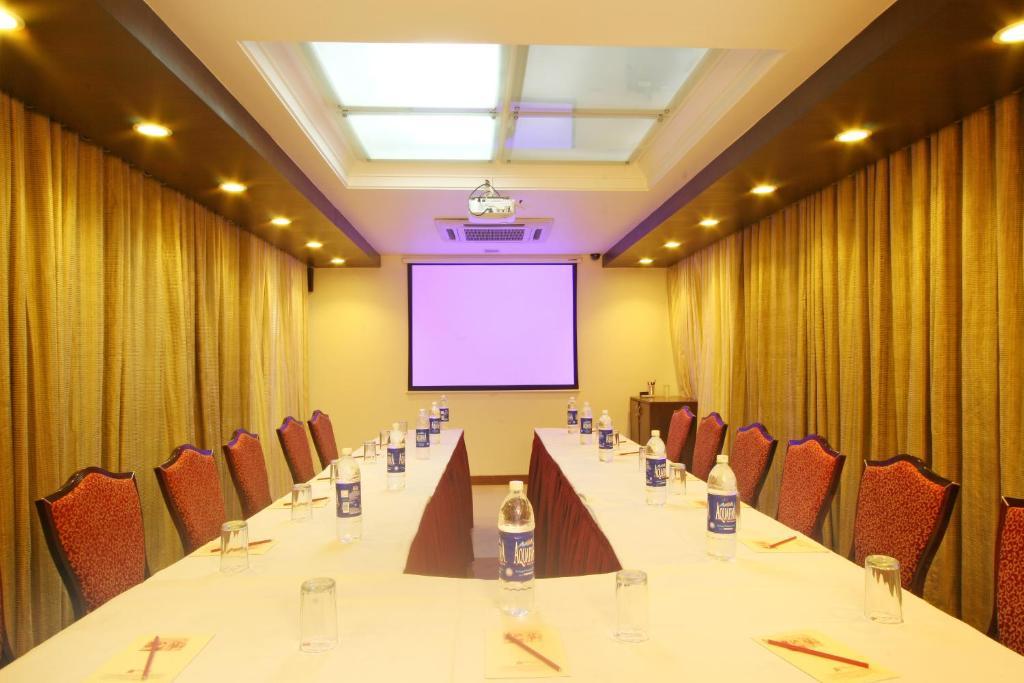 Hotel Ambience Executive Pimpri-Chinchwad Business foto